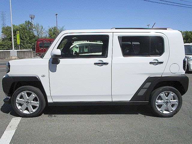Daihatsu Taft 10