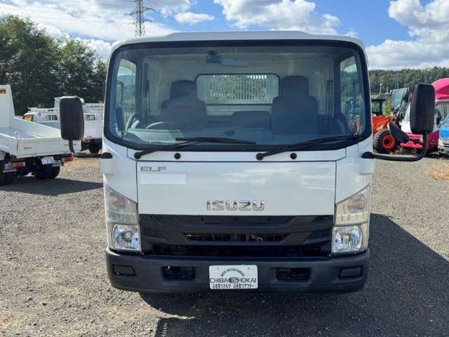 Isuzu Elf 2