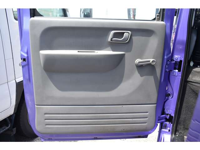 Mitsubishi Fuso Canter 12