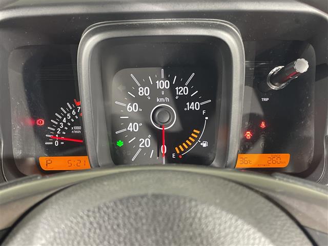 Honda N-VAN 8