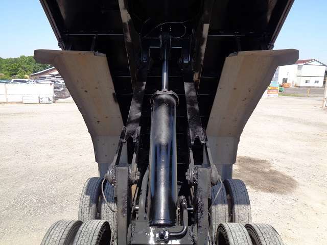 Mitsubishi Fuso Fighter 12