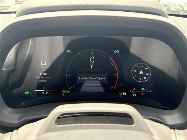 Lexus LBX 8