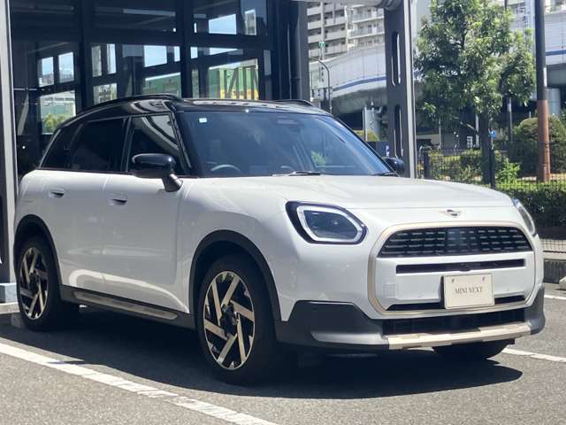 MINI Countryman 6