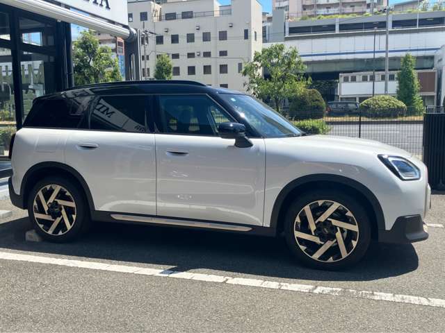 MINI Countryman 7
