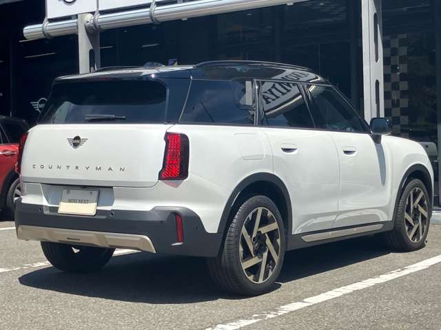 MINI Countryman 9