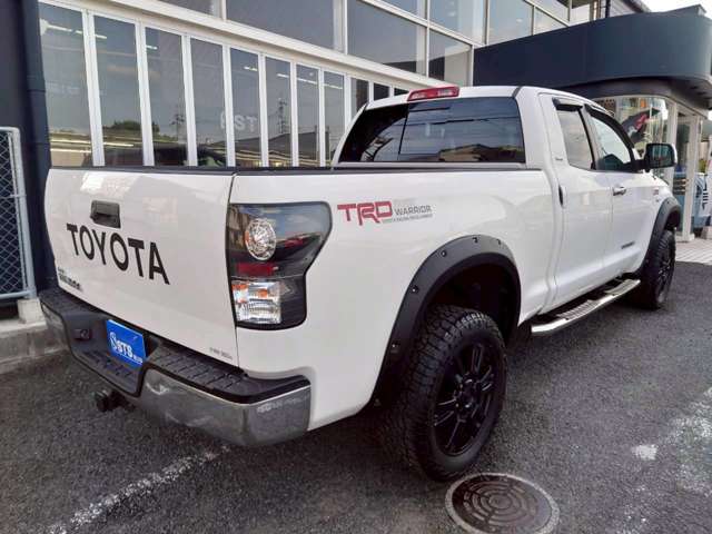 Toyota Tundra 12