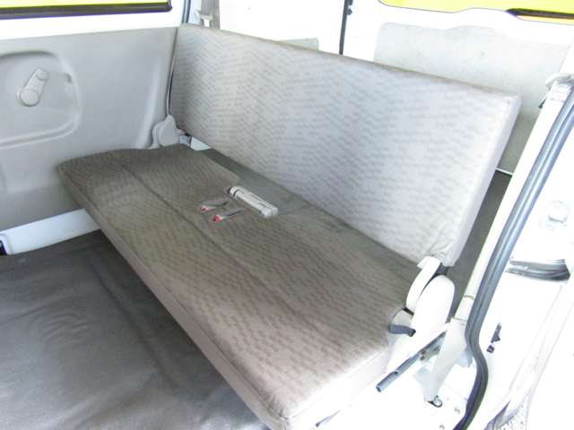 Nissan NV100 Clipper 7