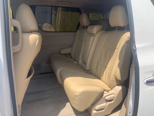 Toyota Vellfire 10