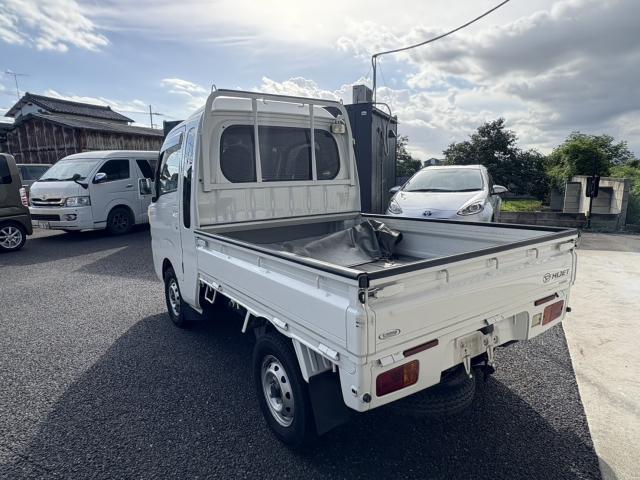 Daihatsu Hijet Truck 12