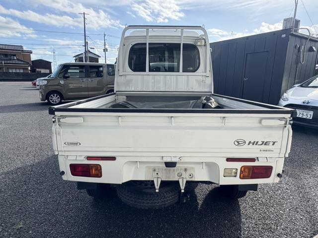 Daihatsu Hijet Truck 6