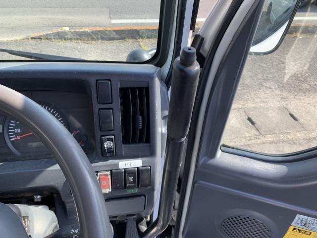 Isuzu Elf 9
