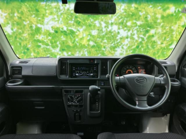 Daihatsu Hijet Cargo 2
