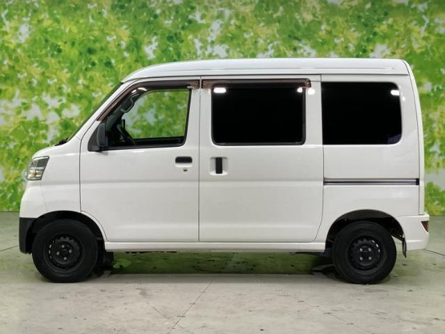Daihatsu Hijet Cargo 5
