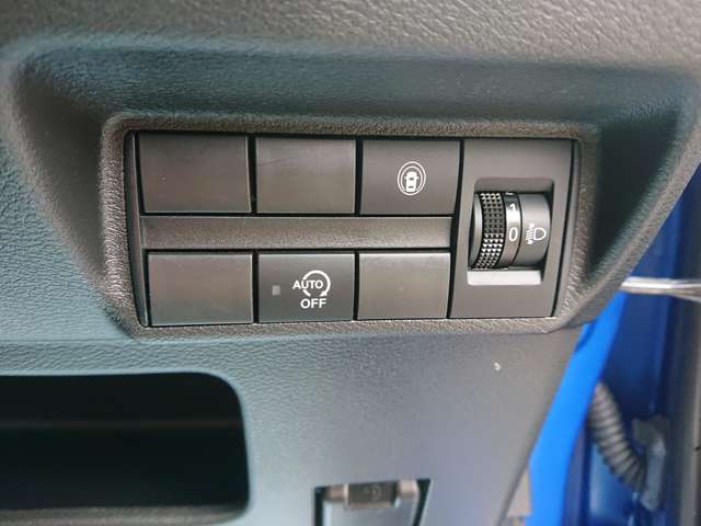 Mitsubishi eK X 10