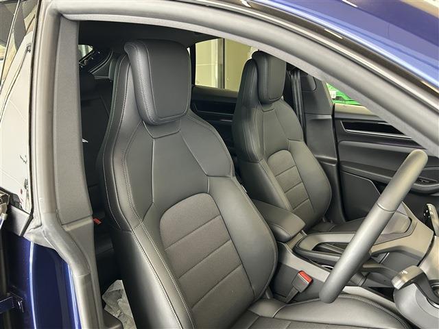 Porsche Macan 11