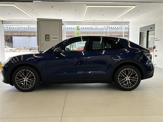 Porsche Macan 2