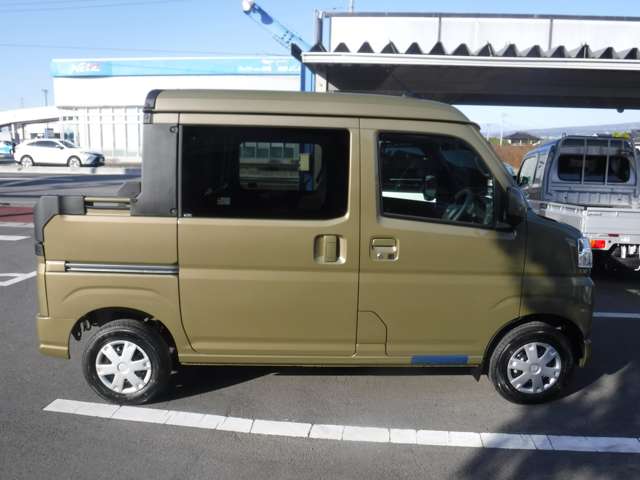 Daihatsu Hijet Deck Van 8