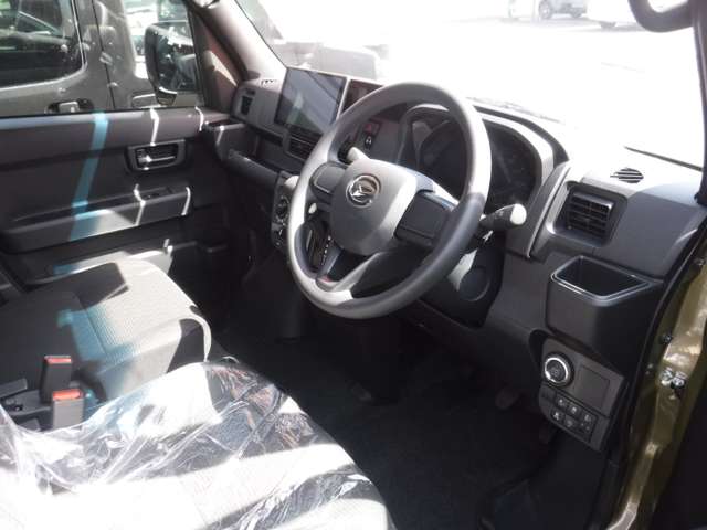 Daihatsu Hijet Deck Van 10