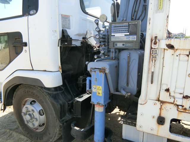 Nissan Condor 5