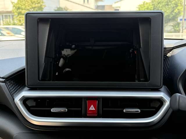Daihatsu Rocky 12