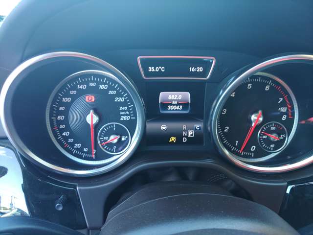 Mercedes-Benz GLS 12