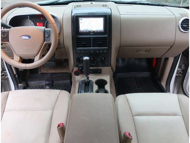Ford Explorer 3