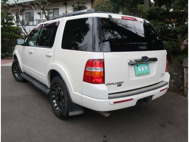 Ford Explorer 6