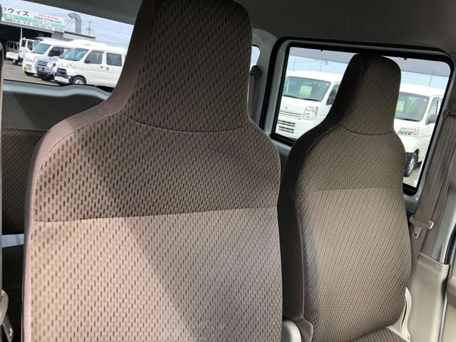 Nissan NV100 Clipper 11