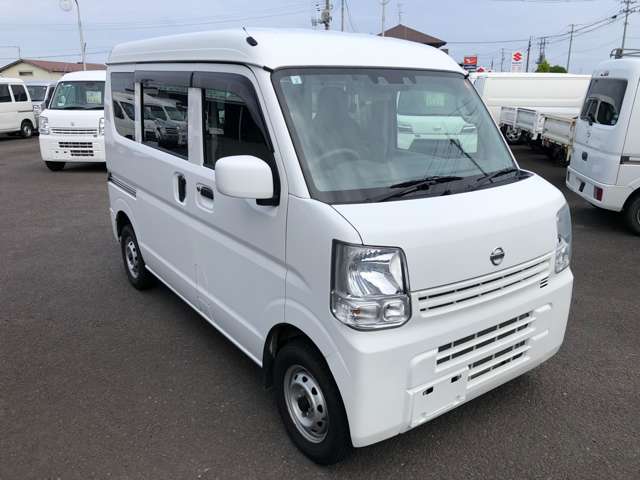 Nissan NV100 Clipper 3