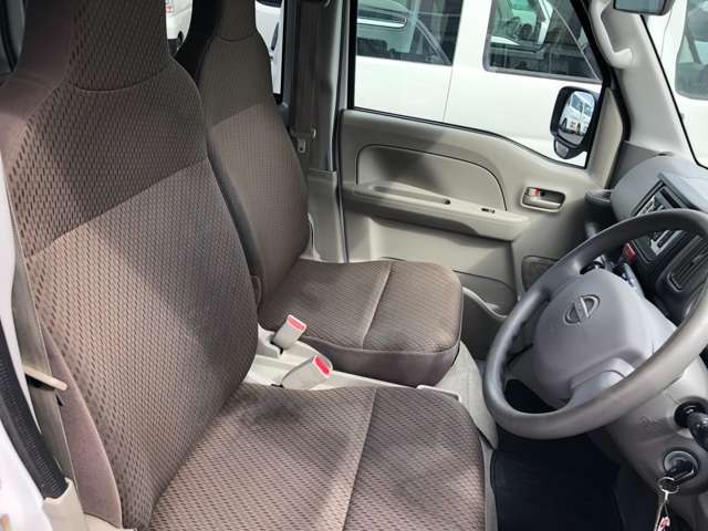 Nissan NV100 Clipper 9