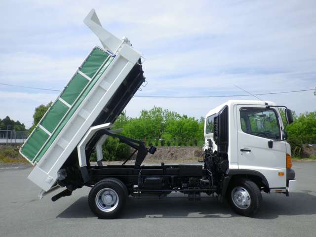 Hino Ranger 12