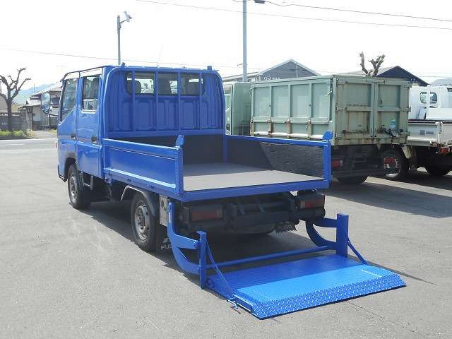 Mitsubishi Fuso Canter Guts 11