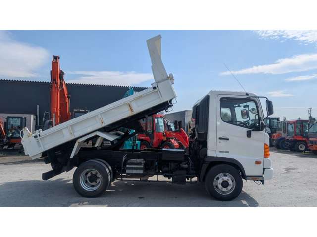 Hino Ranger 4