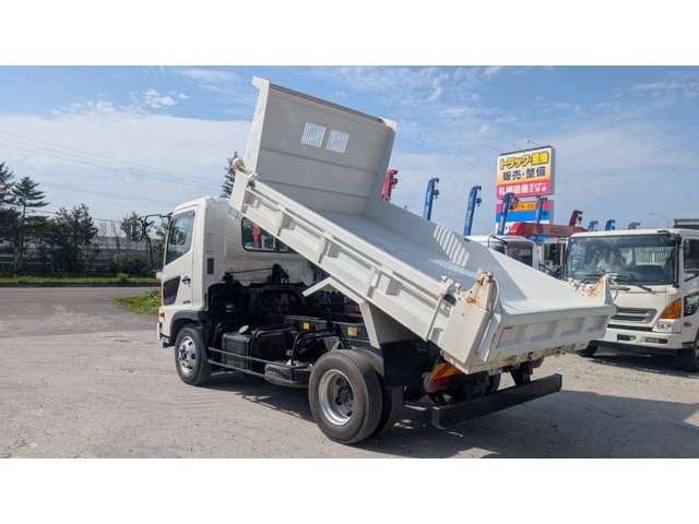 Hino Ranger 7