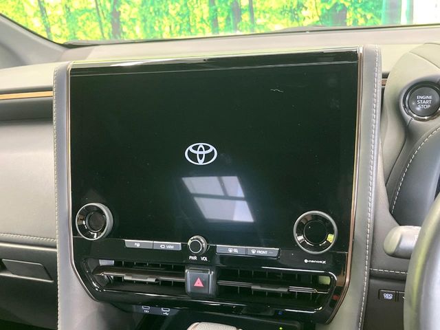 Toyota Alphard 5