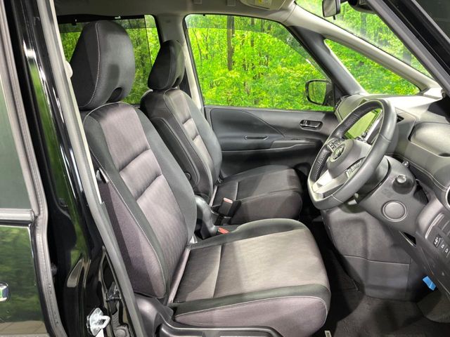 Nissan Serena 8