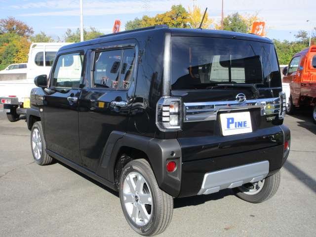 Daihatsu Taft 9