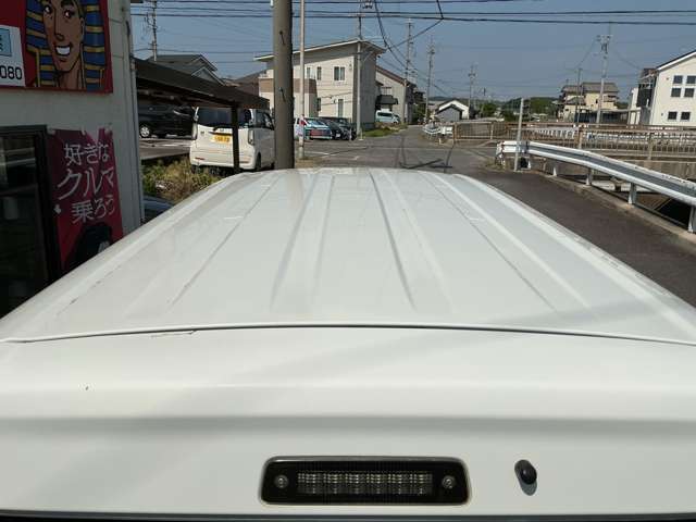 Nissan NV100 Clipper 11