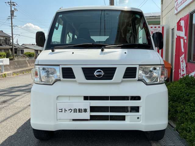 Nissan NV100 Clipper 2