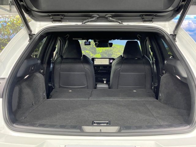 Lexus UX 11