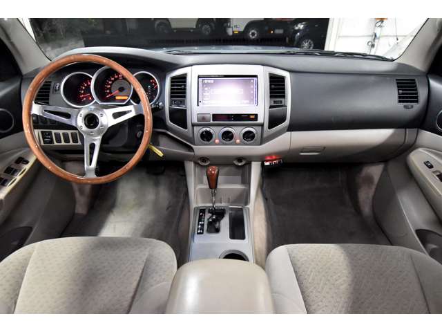 Toyota Tacoma 5