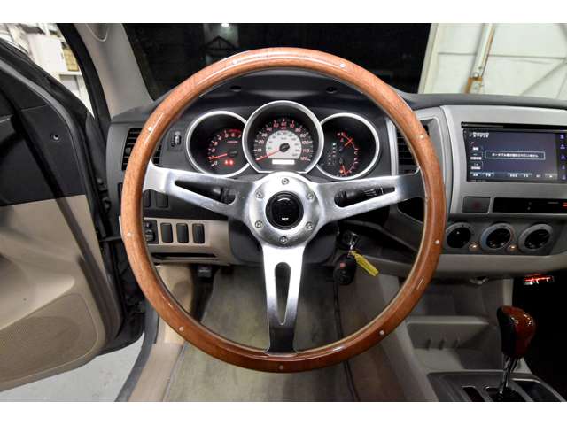 Toyota Tacoma 10