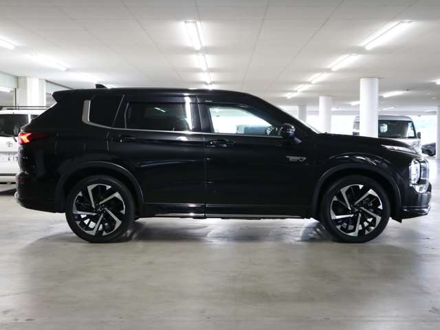 Mitsubishi Outlander 12