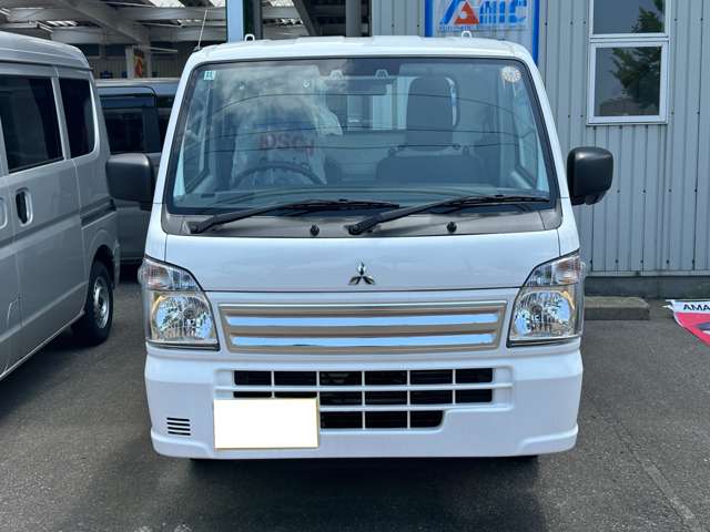 Mitsubishi Minicab Truck 2