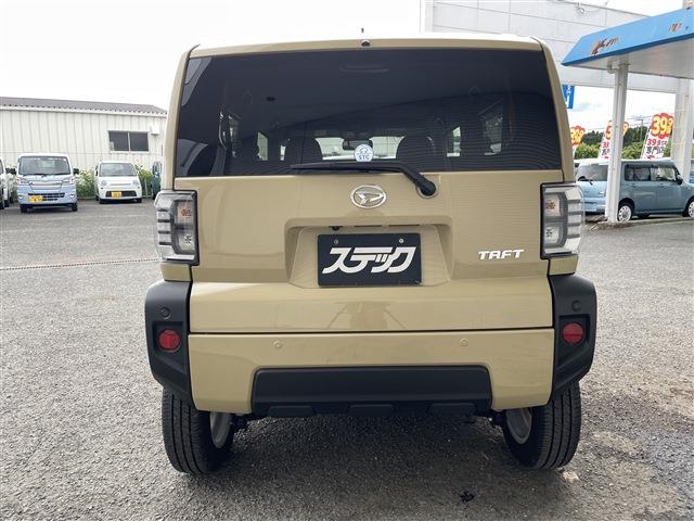 Daihatsu Taft 12