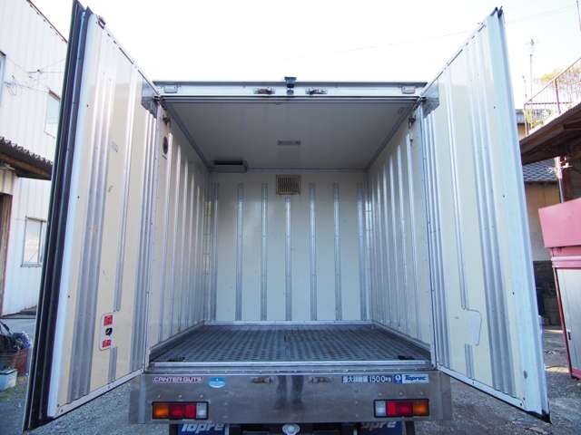 Mitsubishi Fuso Canter Guts 6