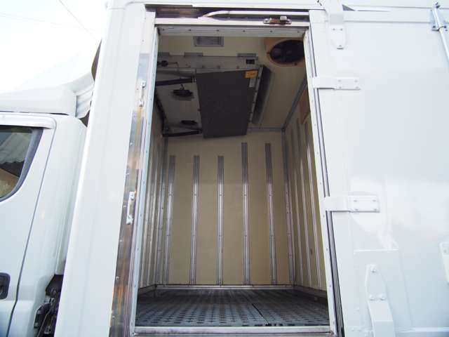 Mitsubishi Fuso Canter Guts 8