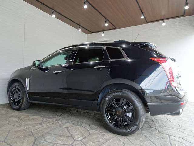 Cadillac SRXCrossover 10