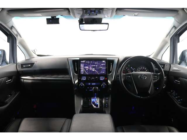 Toyota Alphard 10