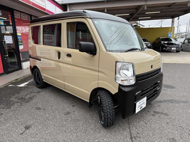 Suzuki Every 8